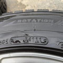 225/65R17 スタッドレスタイヤの画像