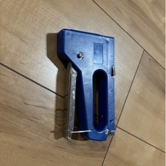 ガンタッカー