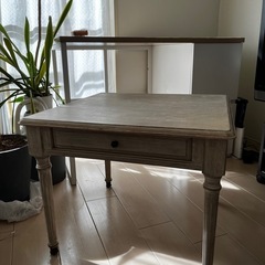 アンティーク風　シャビー　ローテーブル