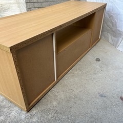 テレビ台の画像