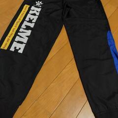KELME 防寒具（ピステ）上下　Sサイズの画像