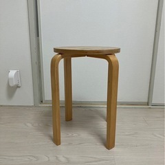 丸スツール　1台の画像