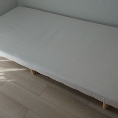 シングルベッド