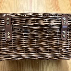 アンティークなカゴの画像