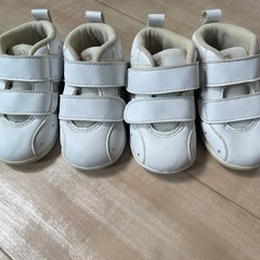 asics アシックス　ファーストシューズ　スニーカー　13.5...