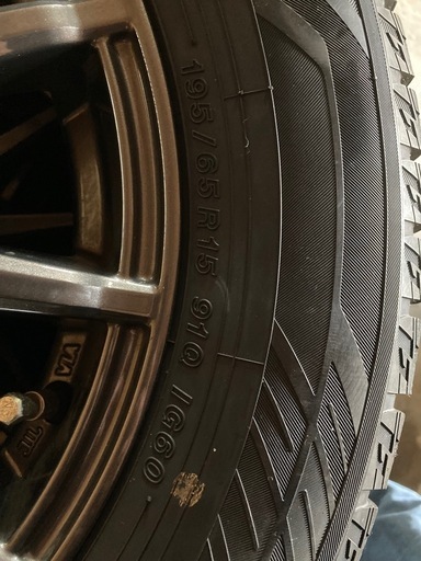 ヨコハマ　スノータイヤ　4本セット　アルミ　　
