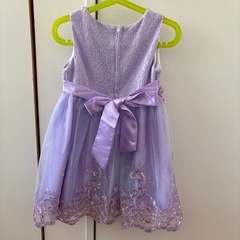 キッズ　ドレス　110cmの画像