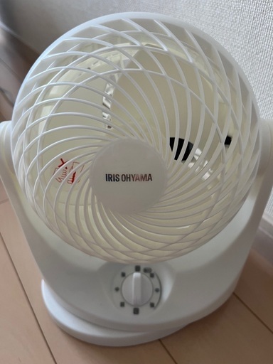 極美品　アイリスオーヤマ　サーキュレーター