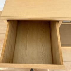 テレビ台の画像