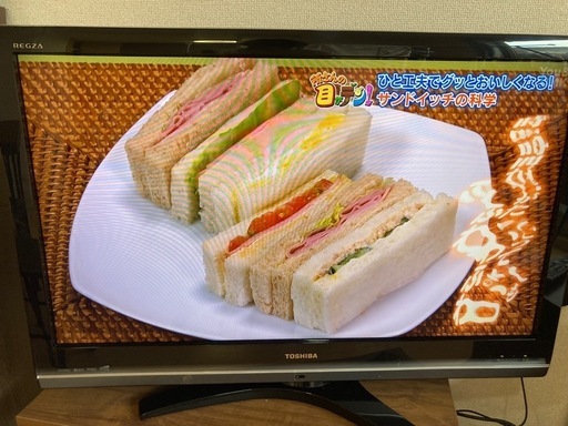 東芝　REGZA