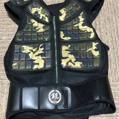 鎧　プロテクター　Mサイズの画像
