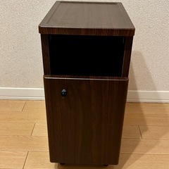 (無料)ミニテーブル兼ダストボックス