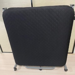 (決まりました)折りたたみベッド