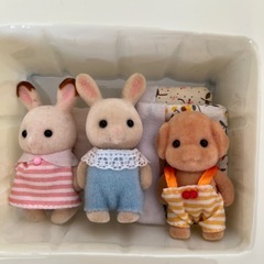 シルバニアファミリー　にこにこ赤ちゃん家具セットの画像