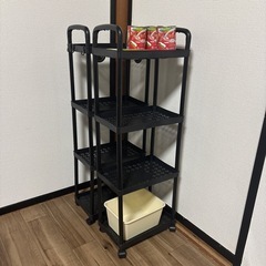 取引中【早い者勝ち】簡易収納ラック　食品付き