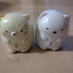 すみっコぐらし　ガチャ　おおきなマスコットフィギュア　ねこ　しろくま