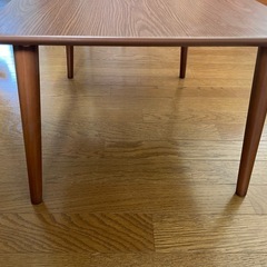 机　デスク　ローテーブルの画像