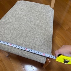 ニトリ　
ダイニングチェア