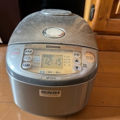 美品　炊飯器