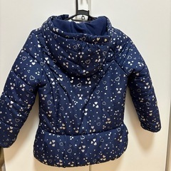 美品カーターズ　130㎝　アウター　kids 子供　ジャンパー　ネイビー　キラキラの画像