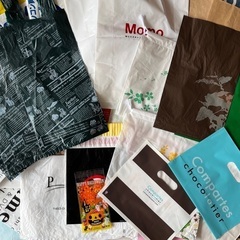 120枚 ショップ袋 まとめ売り ショッパー 大量 ポイント消化 紙袋 フリマの画像