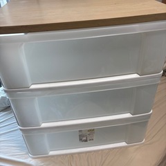 アイリスオーヤマ　3段衣装ケース　木製天板