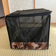 わんちゃんのソフトケージ、キャリーケース
