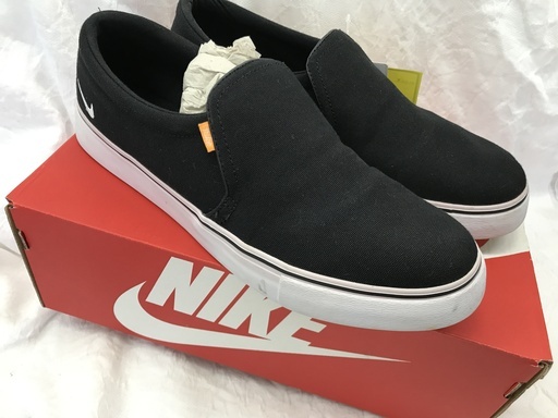NIKE スリッポン スニーカー 黒 28.0cm