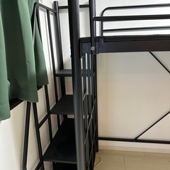 ワンルームのピッタリロフトベッドの画像