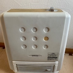 セラミックファンヒーター
