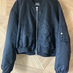 Zara    クロップトナイロンブルゾン ジャンパー ブラック 黒
