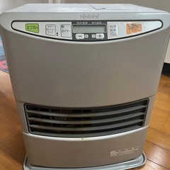 【決まりました】トヨトミ　石油ファンヒーター