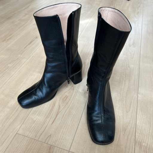ショートブーツ 28000円\n