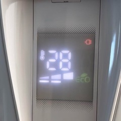 DeLonghi  RHJ75V0915-GY オイルヒーターの画像