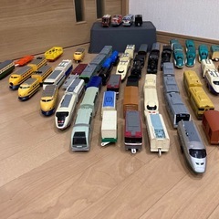 ①　プラレール レールセットと車両コレクション　まとめ売りの画像