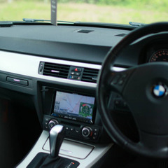 車検切れなので…お安く！BMW3シリーズ320iツーリングの画像
