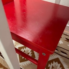 IKEA子供机の画像