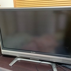 液晶テレビ　シャープ　37型