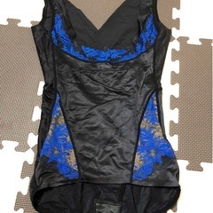 マルコ　補正下着　カーヴィシャス　セットの画像