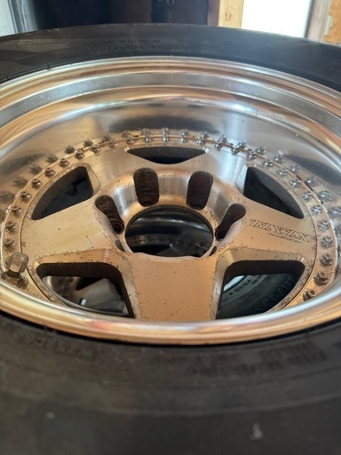 ランクル80使用　ラグナ　アルミ　275/70R16 4本
