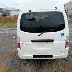  札幌市西区発☆日産 キャラバンバス 軽油 4WD 福祉車 車いすリフト １０人乗り H２１年式 DWMGE25改 車検R7年8/31まで　白　別途全国陸送OKの画像