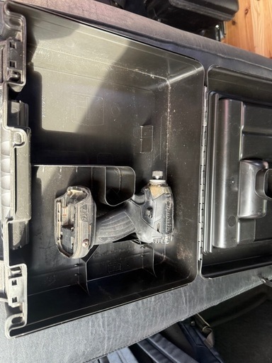 マキタ　インパクトドライバー18V