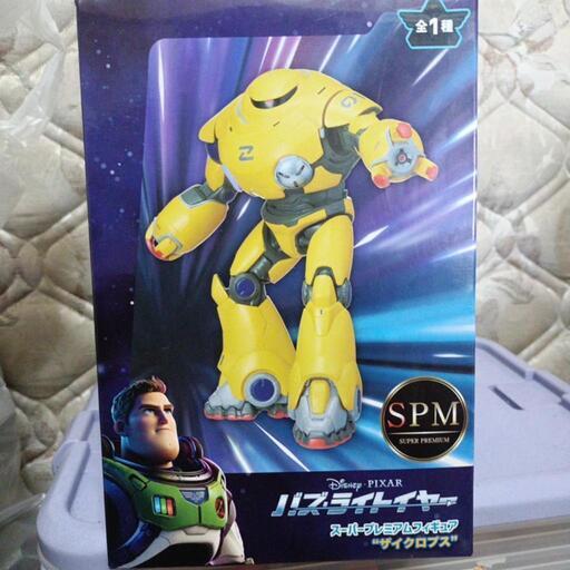 フィギュア