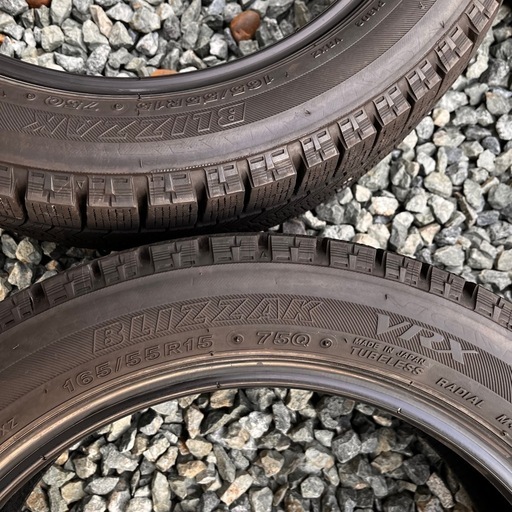 中古BSスタッドレス　VRX165/55/15
