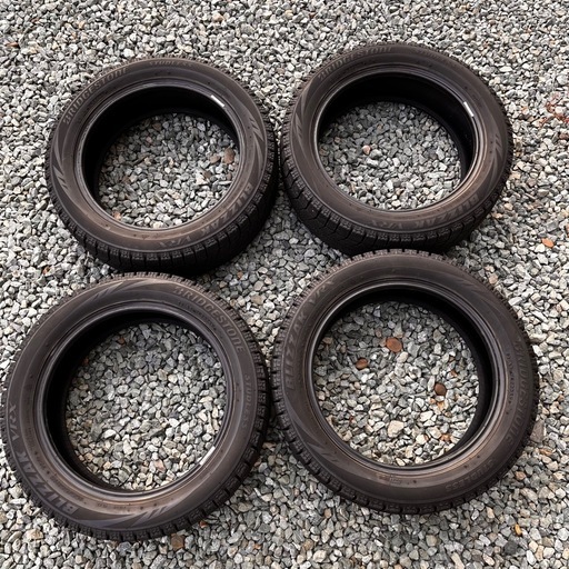 中古BSスタッドレス　VRX165/55/15