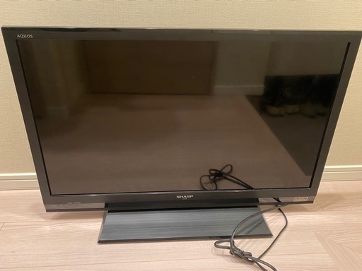 SHARP 　32型　テレビ