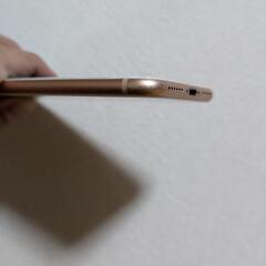 iPhone8 SIMロック解除済み バッテリー75%
