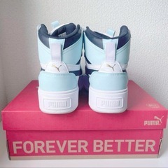 【美品】PUMA ハイカット スニーカーの画像