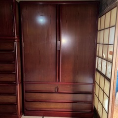 最終値引き！至急🚨衣装箪笥　２つセットの画像