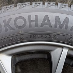 2022年製 スタッドレス YOKOHAMA 215/55R17 iceGUARD iG60 ヨコハマタイヤ アイスガード 17インチ WedsVELVA ホイール 4本セットの画像